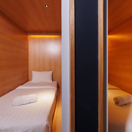 Хостел The Bed Bukit Bintang Куала-Лумпур Экстерьер фото