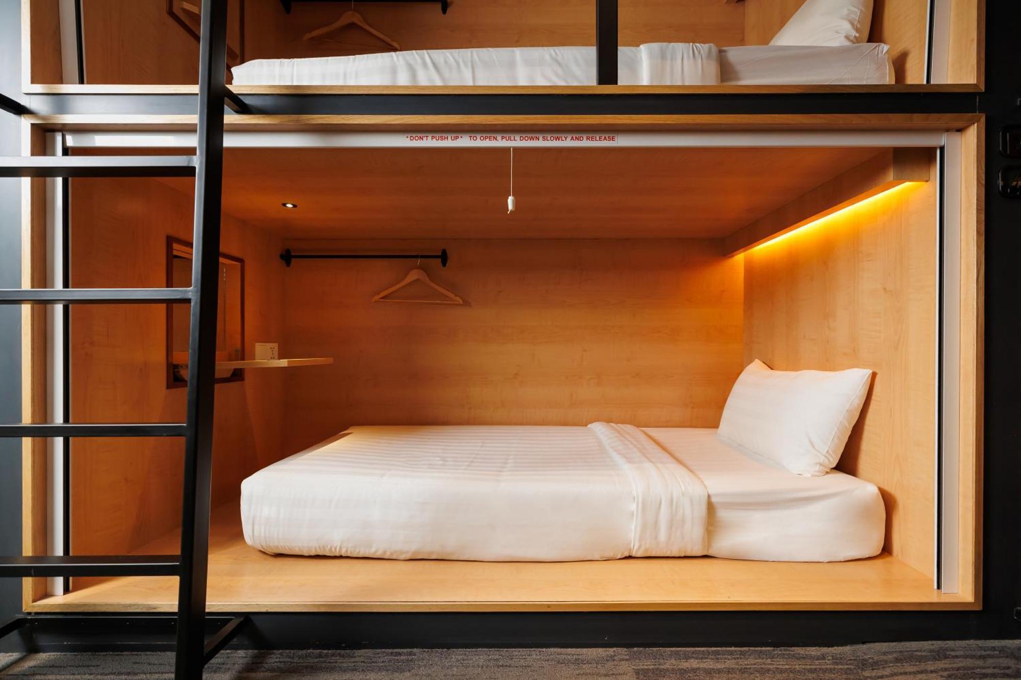 Хостел The Bed Bukit Bintang Куала-Лумпур Экстерьер фото